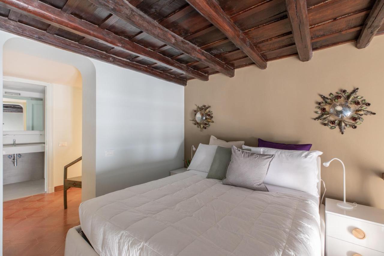Iflat Pantheon Historic Two-Story Apartment 罗马 外观 照片